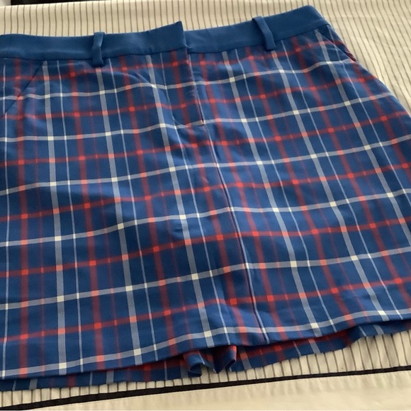 2 Tory sport skort - Picture 2 of 7